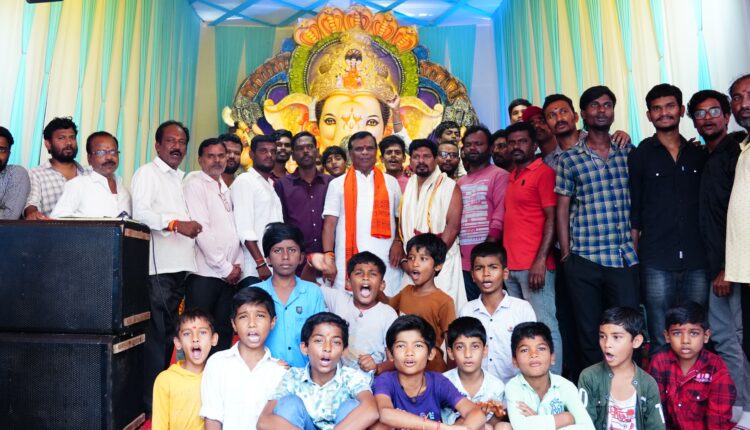 Urban MLA visited Ganapati Mandapam