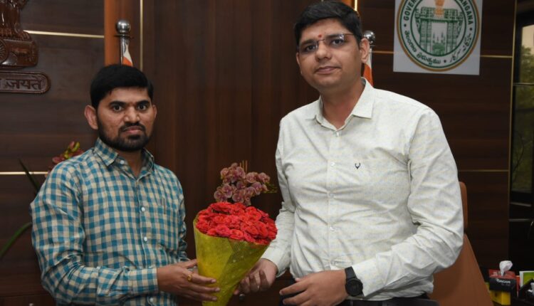 Civil Supply Manager Rajendhar met the Collector
