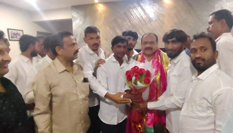 Leaders of Youth Congress who met TPCC President