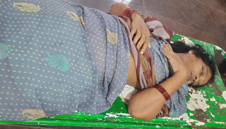 Woman committed suicide by hanging