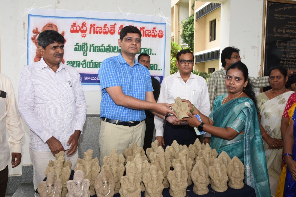 Contribute to environment conservation by worshiping Matti Ganapati
