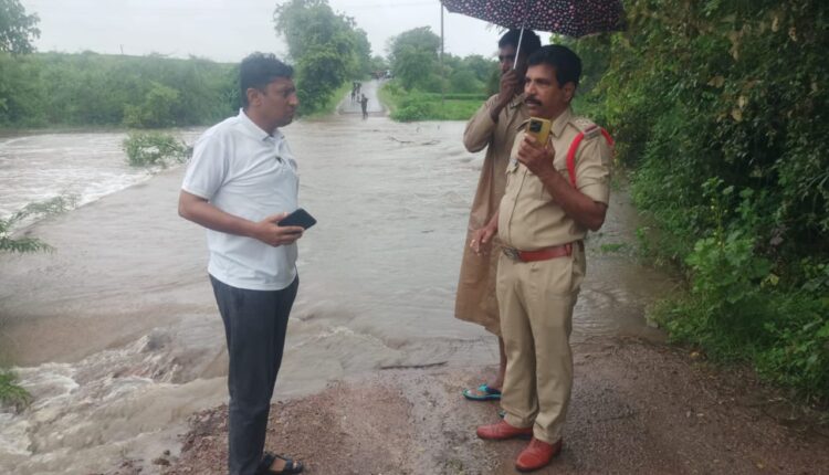 Rudrur - Boppapur village traffic stop