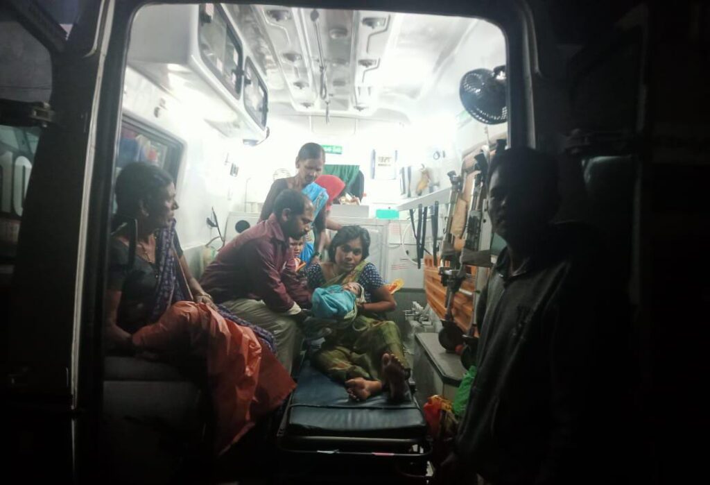 Pregnant delivery in ambulance